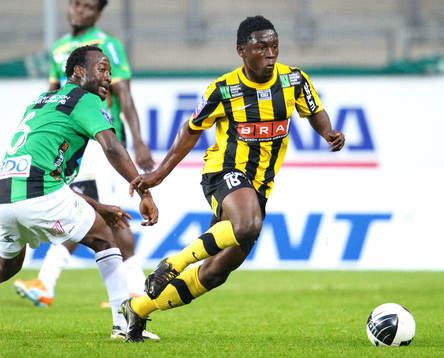 Reuben Ayarna, Gais, Majeed Waris, Häcken