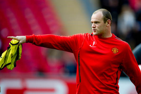 Wayne Rooney leder sina trupper