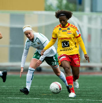 Kelly Eagan, Hammarby och Elaine Estrella Moura,Tyresö