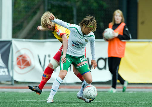 Sofie Persson, Tyresö och Mami Yamaguchi, Hammarby