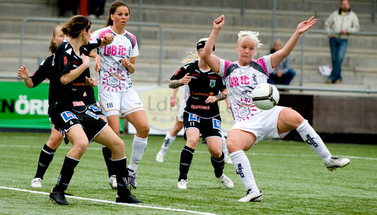 Nilla Fischer, LDB Malmö gör mål