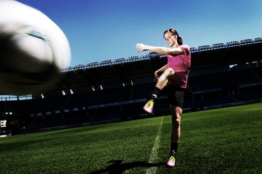 Lotta Schelin. Stadium, Adidas