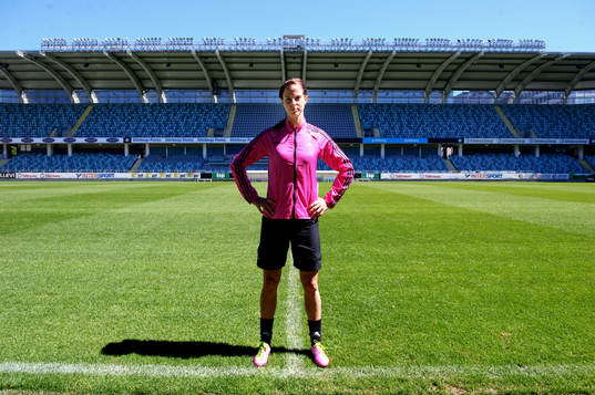 Lotta Schelin. Stadium, Adidas