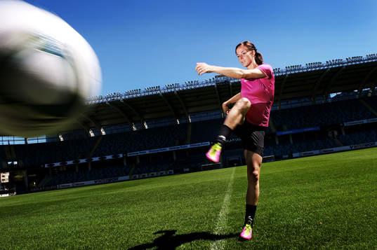 Lotta Schelin. Stadium, Adidas