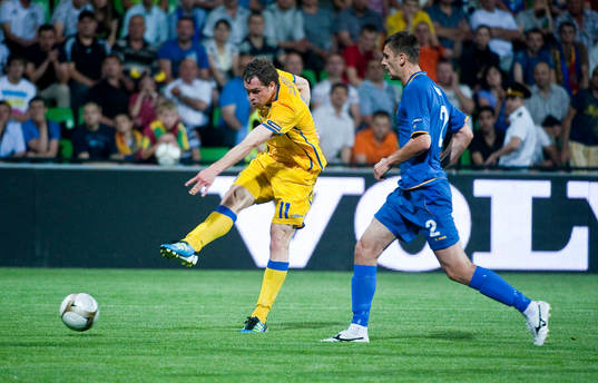 Johan Elmander, Sverige, gör 0-2