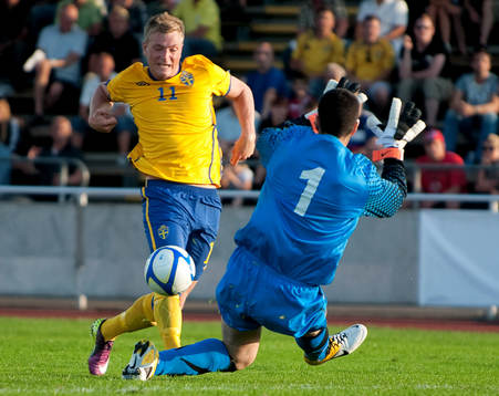 John Guidetti, Sverige, gör 1-0