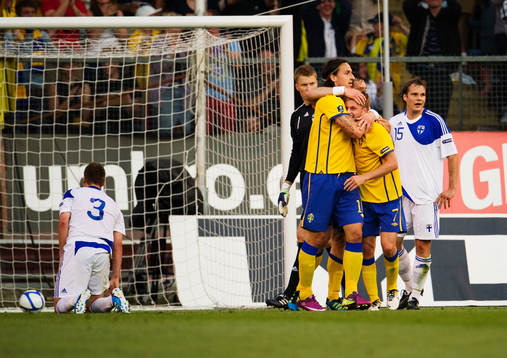 Niklas Moisander, Finland, depp och Zlatan Ibrahimovic och