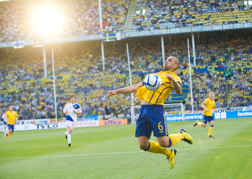 Emir Bajrami, Sverige
