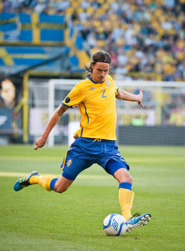 Mikael Lustig, Sverige