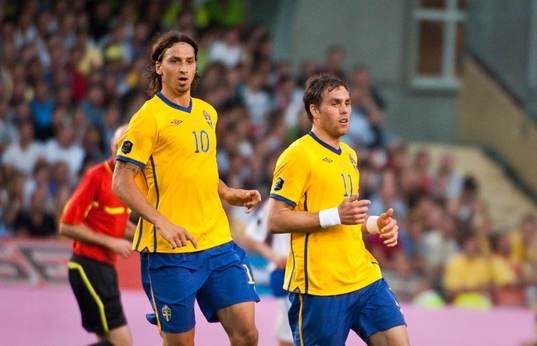 Zlatan Ibrahimovic, och Johan Elmander, Sverige