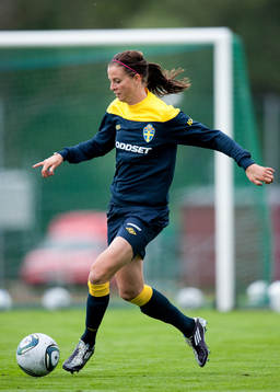 Lotta Schelin