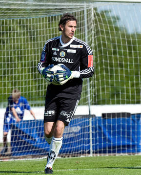 Niklas Larsson, målvakt