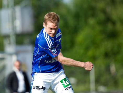 David Myrestam, Sundsvall, missnöjd med domarens beslut