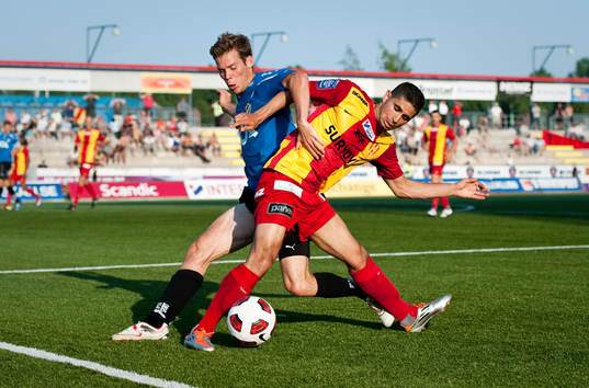Emil Salomonsson, Halmstad och Imad Zatara, Syrianska
