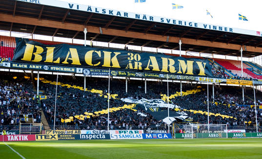 Tifo, klack, Black Army 30 år
