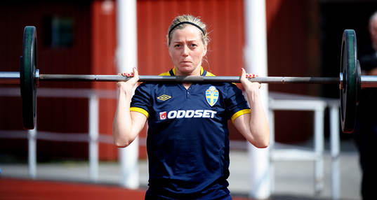 Linda Sembrant, Sverige