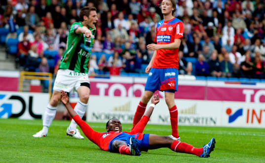 May Mahlangu, Helsingborg vill ha straff, GAIS håller inte
