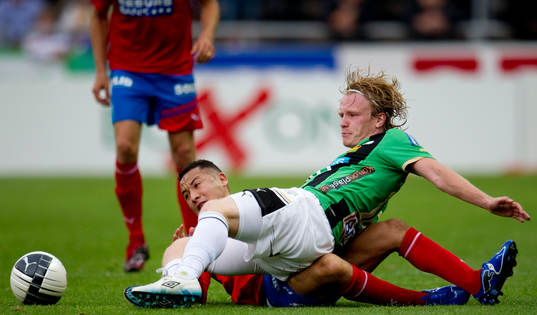 Jesper Florén, GAIS ligger på Rachid Bouaouzan,