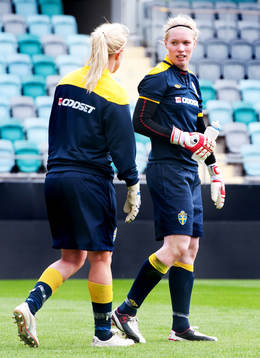 Hedvig Lundahl, målvakt