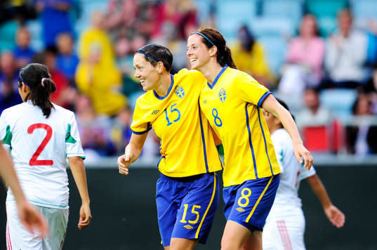 Therese Sjögran och Lotta Schelin, Sverige, glädje, jubel
