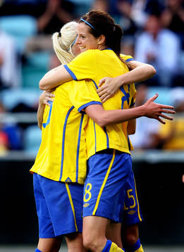 Lotta Schelin, Sverige, jubel