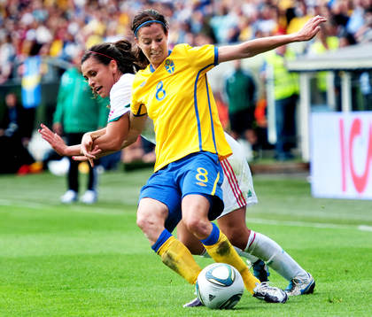Lotta Schelin, Sverige