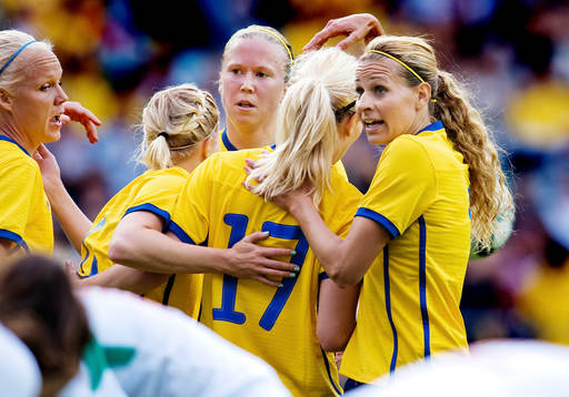 Charlotte Rohlin, Sverige