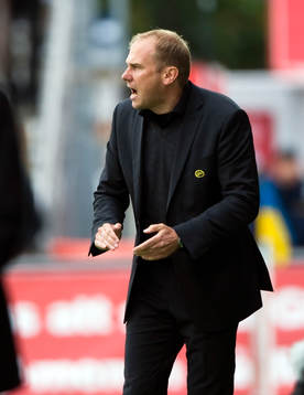Magnus Haglund, tränare