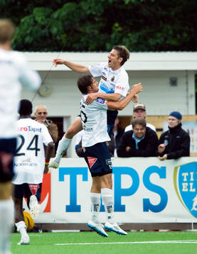 Mikael Dahlberg och Jakob Orlov, Gefle, jubel