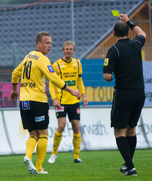 Grinigt i Mjällby, Marcus Ekenberg, Mjällby, varnas av