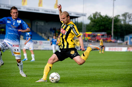 Kari Arkivuo, Häcken