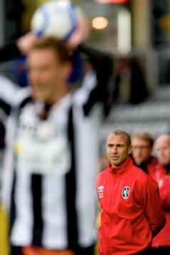 Henrik Larsson, tränare