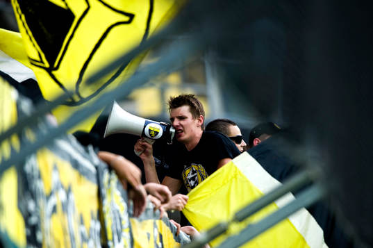 Fan, supporter. megafon