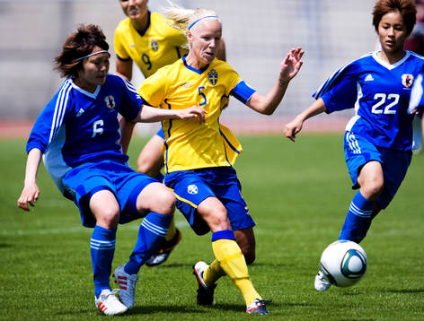 Caroline Seger, Sverige