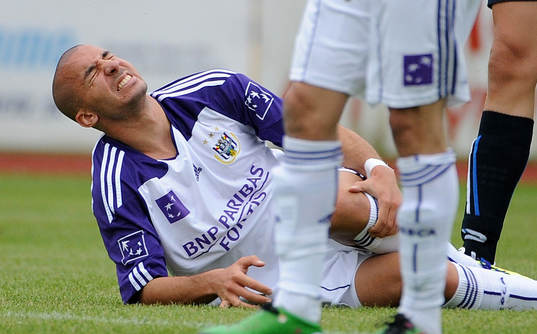 Guillermo Molins, Anderlecht, skada, smärta