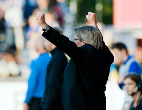 Per Olsson tränare  jubel