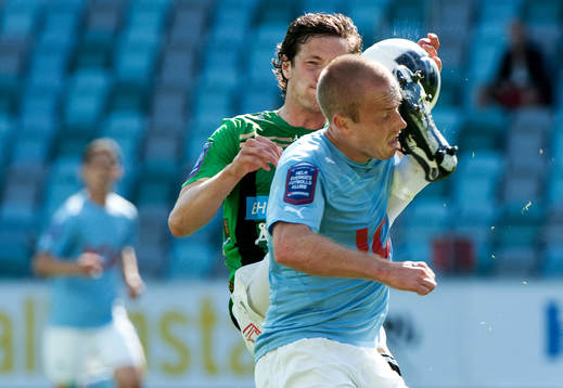 Hallgrímur Jónasson, GAIS ger Daniel Larsson, Malmö FF,