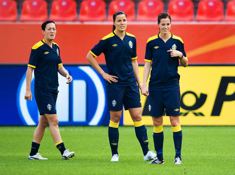 Therese Sjögran, Jessica Landström, Lotta Schelin