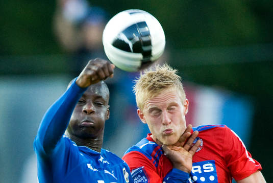 Joe Sise, Halmstad, Peter Larsson, Helsingborg