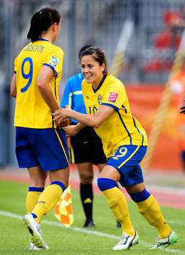 Jessica Landström, blir utbytt av Madelaine Edlund, Sverige