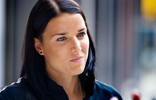 Jessica Landström, Sverige