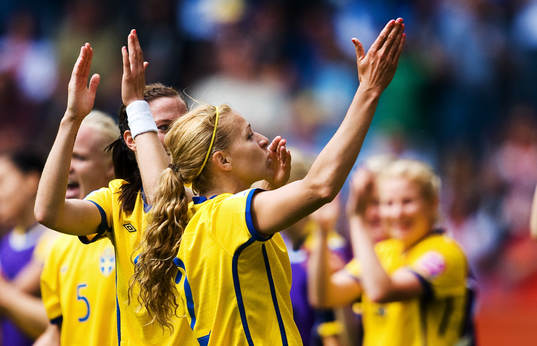 Charlotte Rohlin, Sverige, jubel