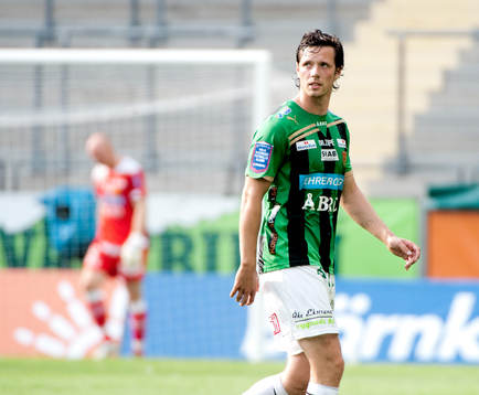 Hallgrímur Jónasson, GAIS, får lämna planen i första