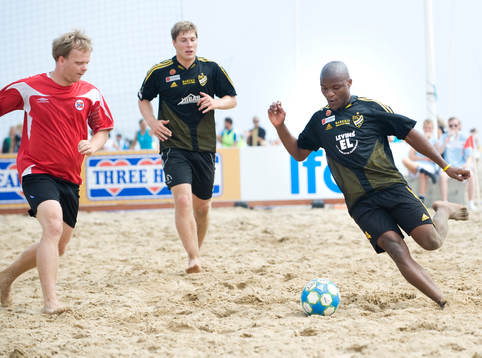 Beachfotboll, IFK Hässleholm - Norge: Tokelo Rantie,