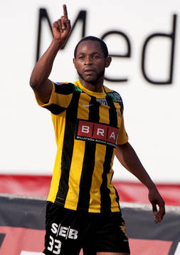 Rene Makondele, Häcken, gör 2-0, jubel