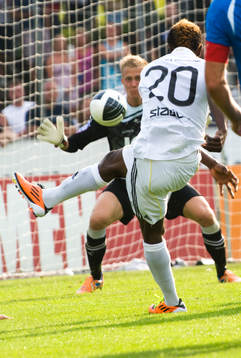Mohamed Bangura, AIK, skott på mål och Karl-Johan