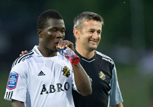 Ibrahim Bangura och Nebojsa Novakovic, assisterande tränare