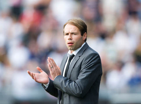Andreas Alm, tränare,  en applåd