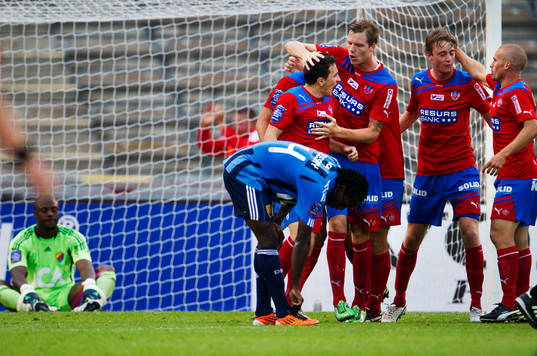 Pa Dembo Touray, målvakt, Djurgården, depp och