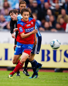 Simon Thern, Helsingborg, jagar bollen